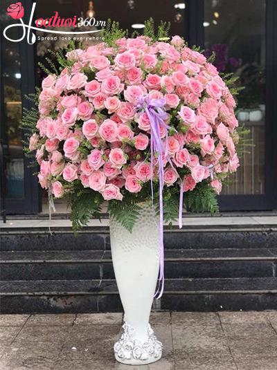 Bình hoa chúc mừng - Hạnh phúc ngọt ngào