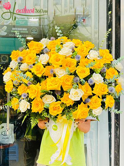 Bình hoa chúc mừng - Hành trình rực rỡ