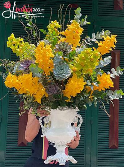 Bình hoa chúc mừng - Xuân ý cát tường