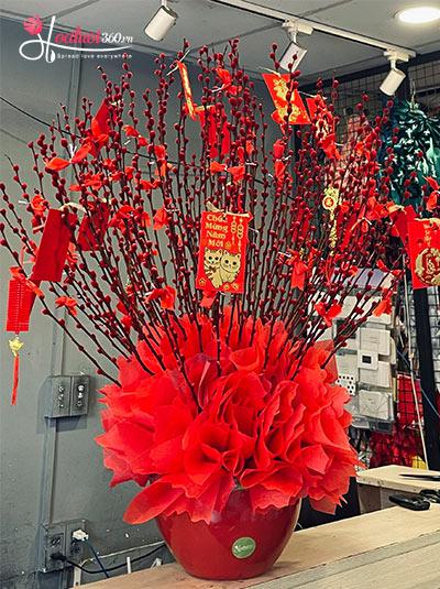 Bình hoa nụ tầm xuân - Hân hoan đón tết