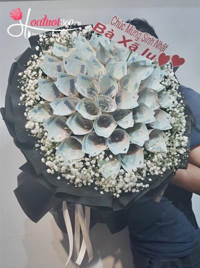 Bó hoa bằng tiền - Niềm vui nhân đôi