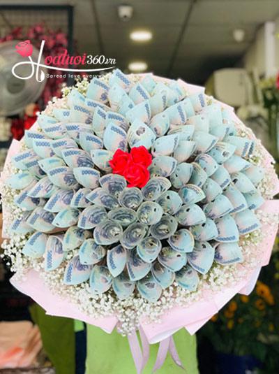 Bó hoa bằng tiền - Tinh chung đôi