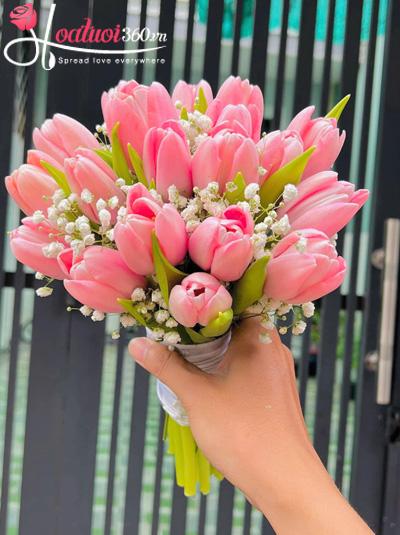 Bó hoa cưới Tulip - Cưới nhau ngay