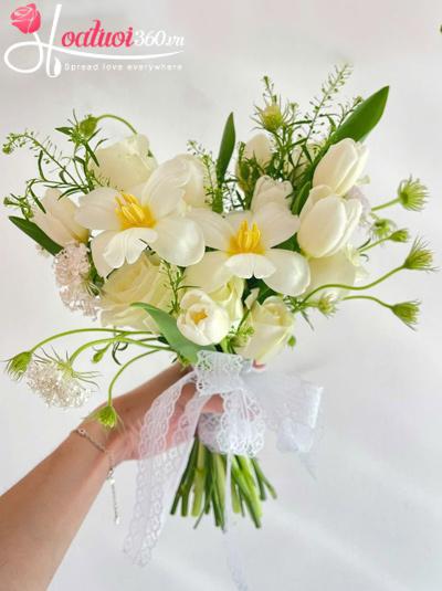 Bó hoa cưới Tulip - Ta yêu đúng người