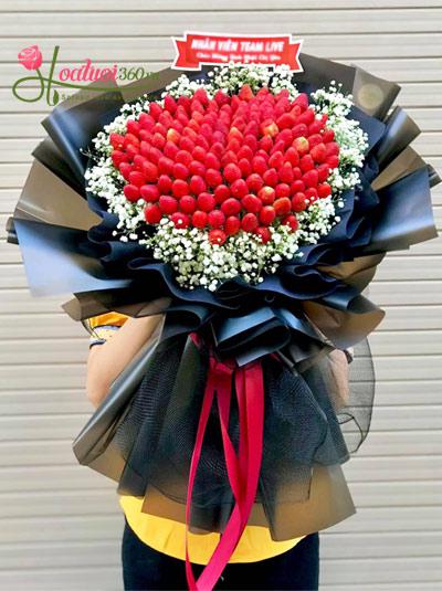 Bó hoa dâu tây - Sweet care