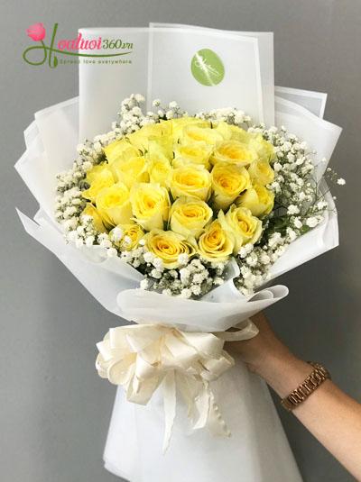 Bó hoa hồng vàng xinh xắn