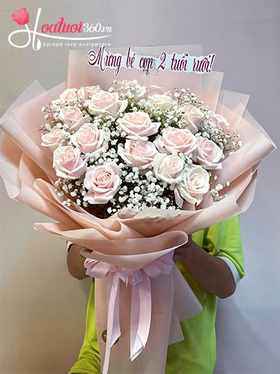 Bó hoa hồng xinh - Đáng yêu nhiều chút