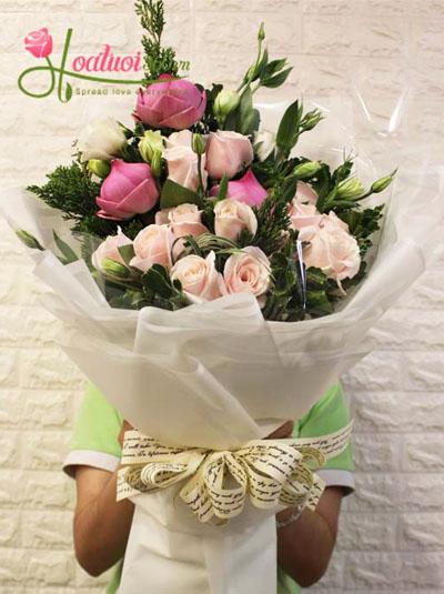 Bó hoa sen cách điệu