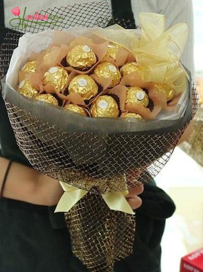 Bó hoa socola - Cô bé kẹo ngọt