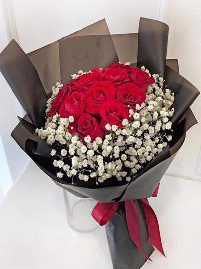 Hoa 20-11 - Bó hoa hồng đỏ rực