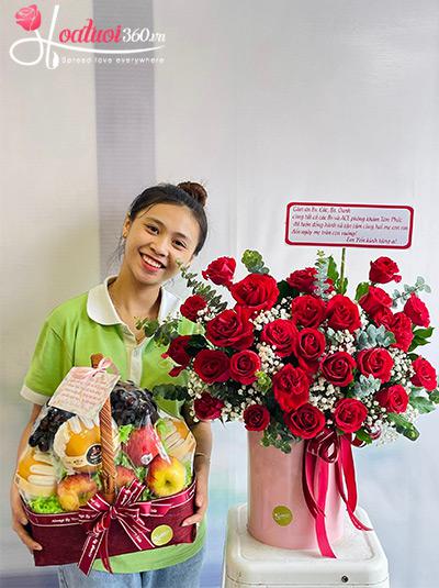 Combo giỏ trái cây và hoa - Món quà hoàn hảo