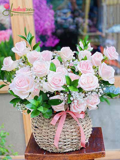 Giỏ hoa sinh nhật - Ngây ngô