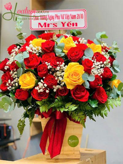 Hoa 20-11 - Lẵng hoa tone vàng đỏ rực rỡ