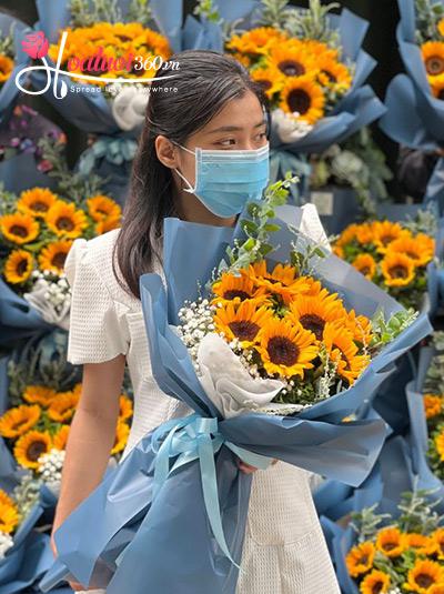 Hoa bó sự kiện - Con đường đầy hoa