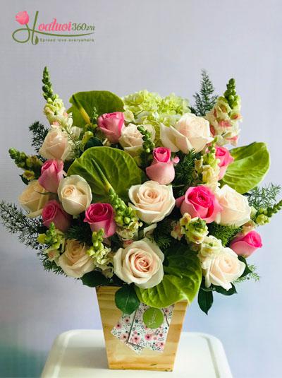 HOA HỘP GỖ 30_HOA TƯƠI 360