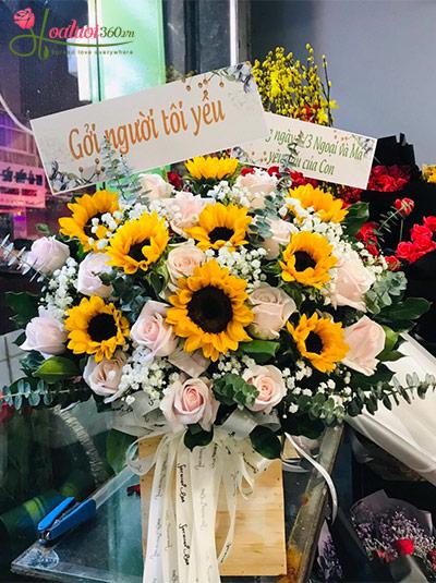 Hộp hoa  8-3 - Gửi người tôi yêu