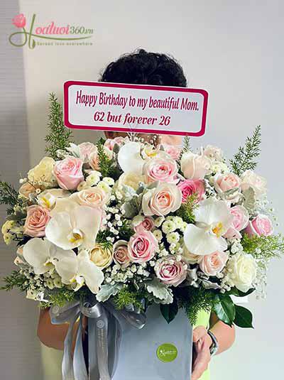 Hộp hoa chúc mừng - Best wishes for mom