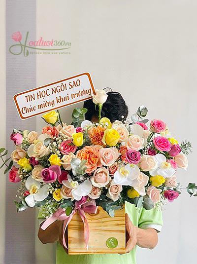 Hộp hoa chúc mừng khai trương - Công việc tấn tới