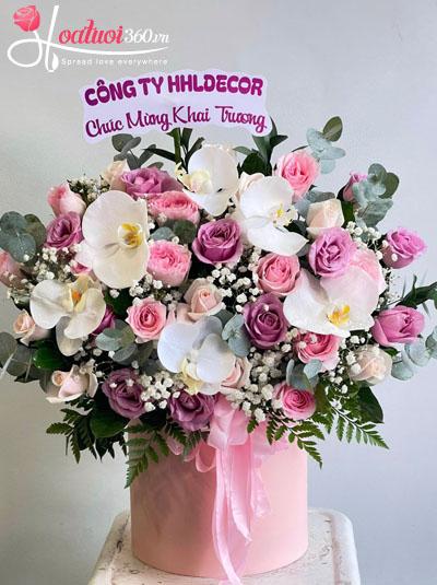 Hộp hoa chúc mừng - Vinh quang tỏa sáng