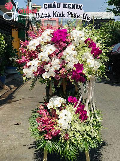 Kệ hoa chia buồn - Khắc sâu trong tim