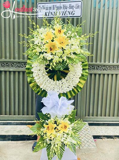 Kệ hoa chia buồn - Nỗi nhớ đầy vơi