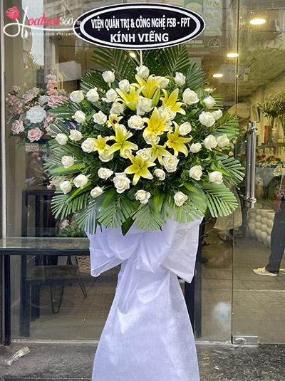 Kệ hoa chia buồn - Về nơi yên bình