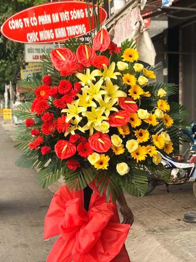 Kệ hoa chúc mừng khai trương - Doanh dư đắc lợi