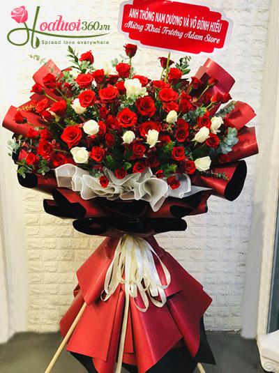 Kệ hoa khai trương - Đam mê dẫn lối