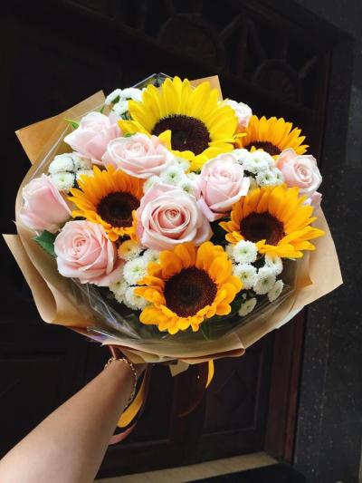 Bó hoa Tình thơ ngây 1