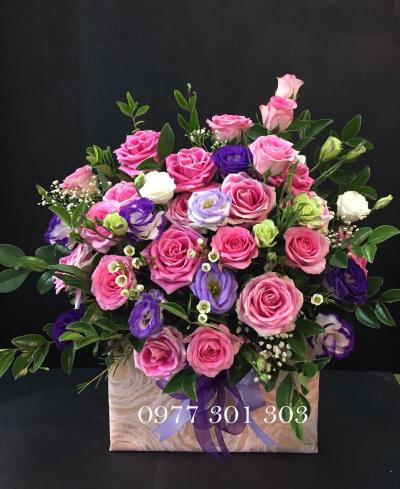 Hoa hộp gỗ - Tình yêu và niềm vui