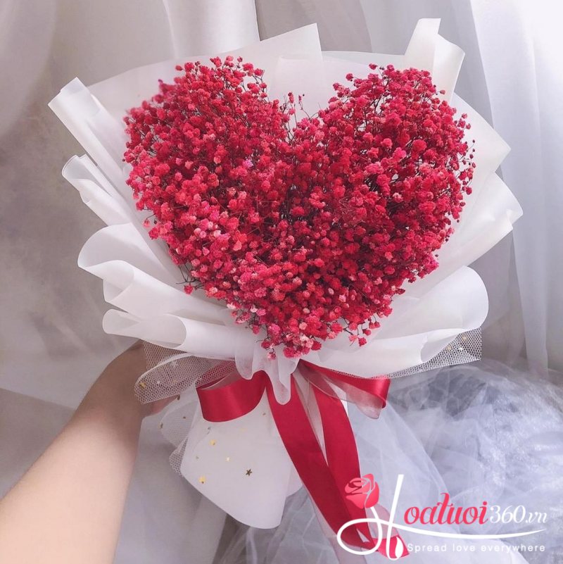 Bó hoa baby đỏ hình trái tim