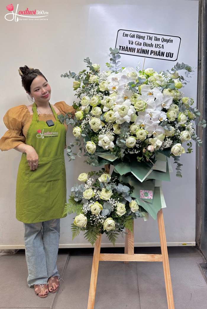 mua hoa chia buồn online tại shop hoa phường Phú Lâm TPHCM