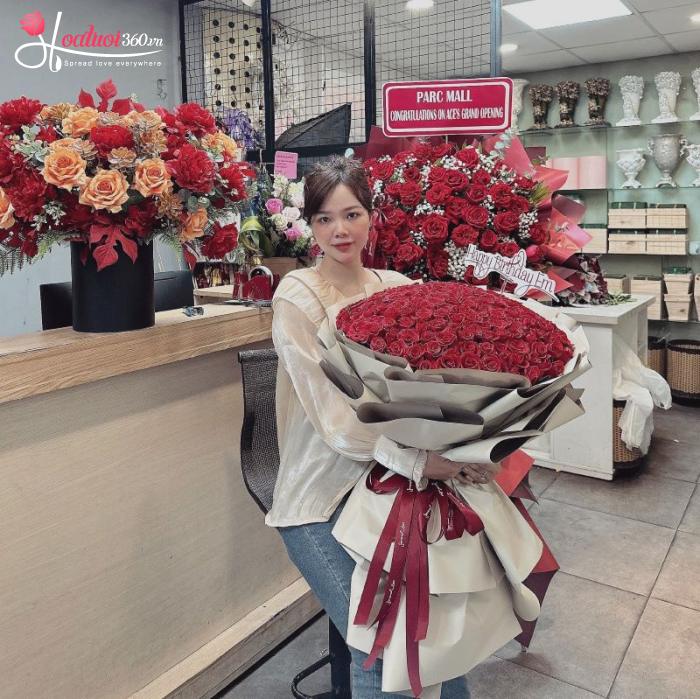 Đặt hoa tình yêu online tại shop hoa phường Bình Hưng Hoà