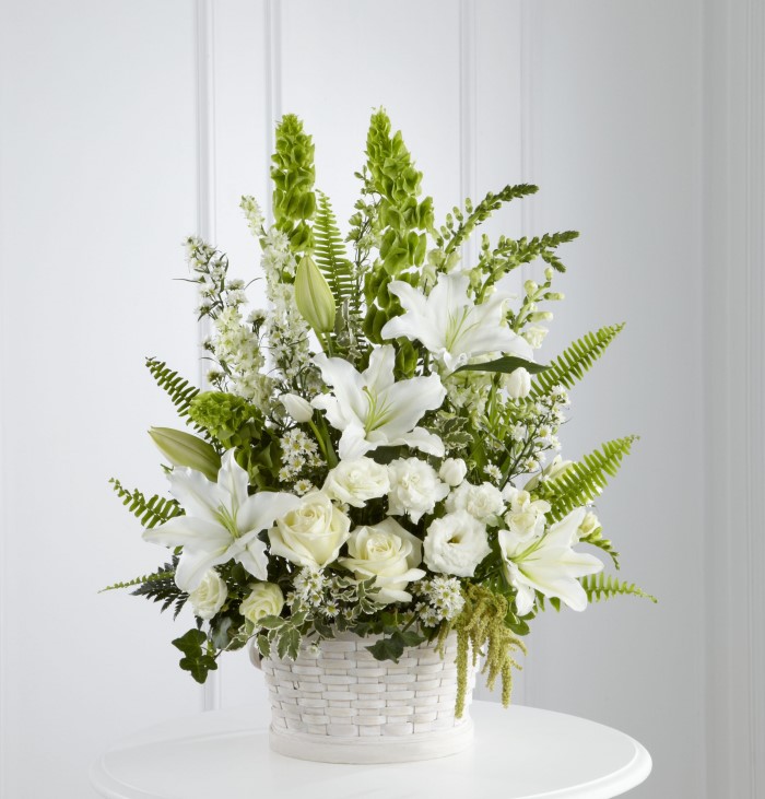 Giỏ hoa viếng đám tang tone trắng
