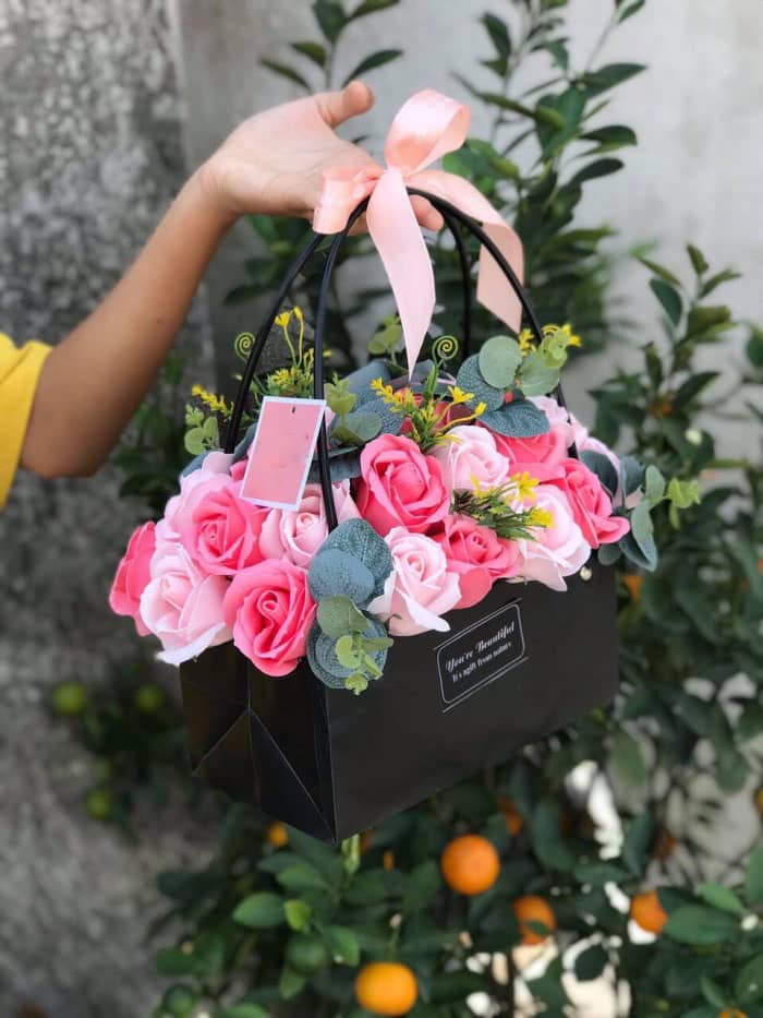 giỏ hoa hồng sáp thơm