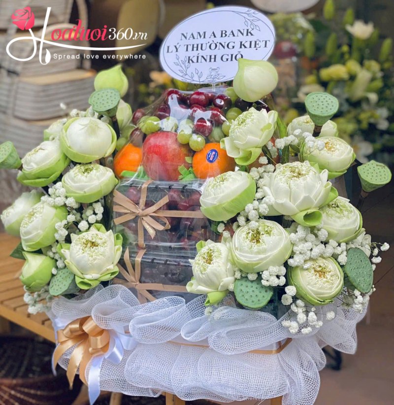 giỏ trái cây phối sen trắng 2