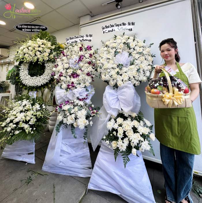 kệ hoa chia buồn phường Tân Sơn Hoà TPHCM