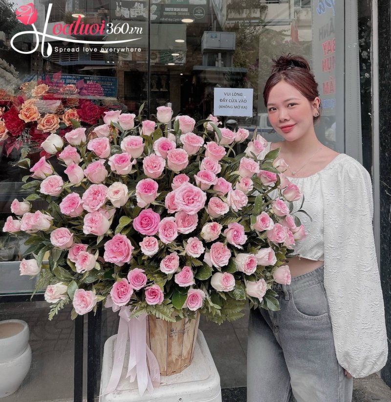 Hoa chúc mừng thôi nôi