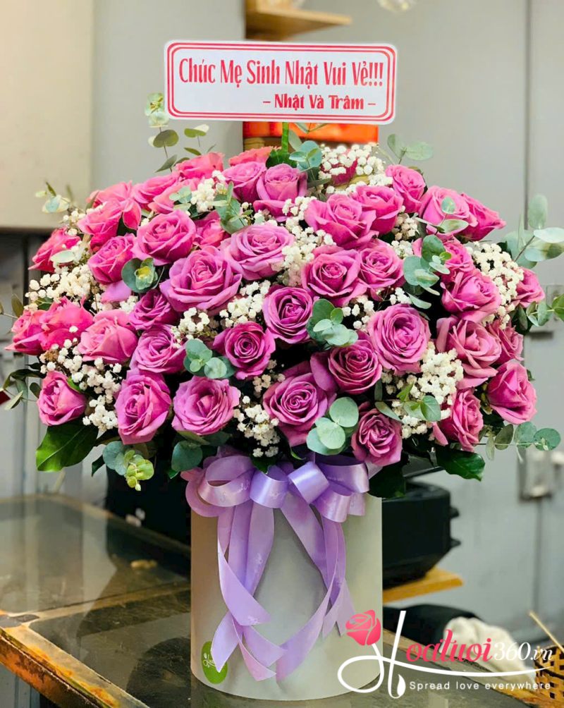 hộp hoa hồng tím sinh nhật