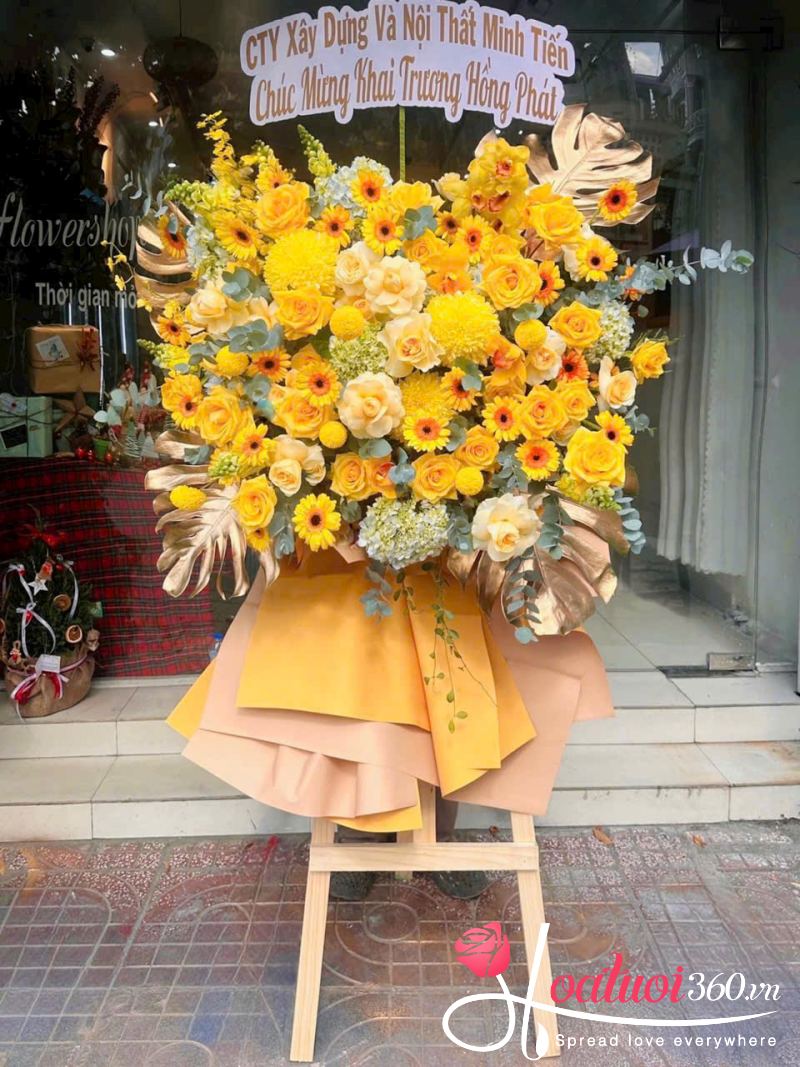 Kệ hoa khai trương tone vàng Vươn Tới Thành Công