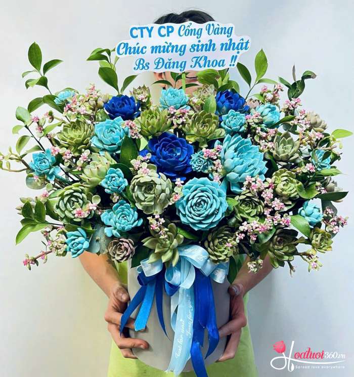 Lẵng hoa sinh nhật tại cửa hàng hoa tươi tphcm