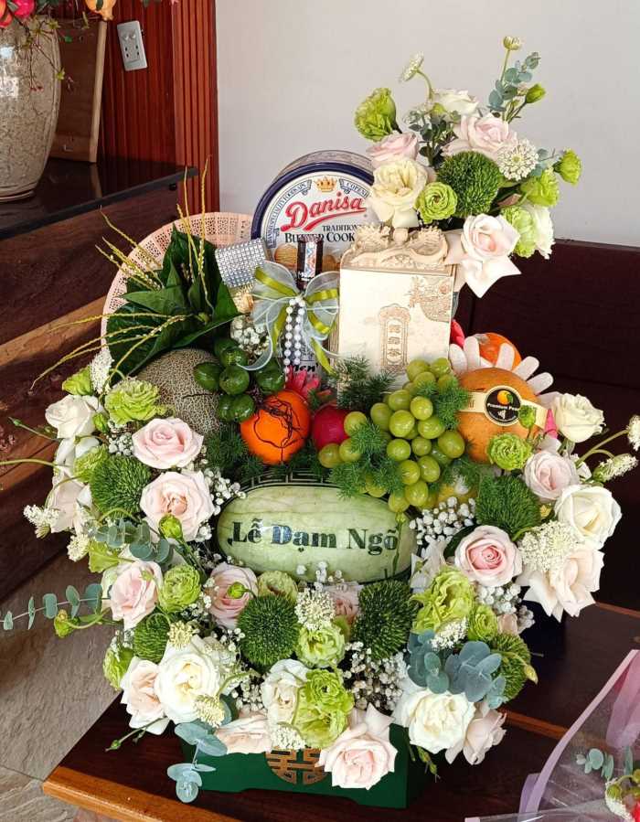 mẫu tráp chạm ngõ miền Bắc tone xanh hồng