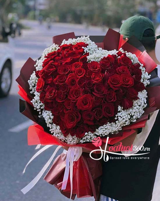 Bó hoa hồng đỏ - Mùa yêu