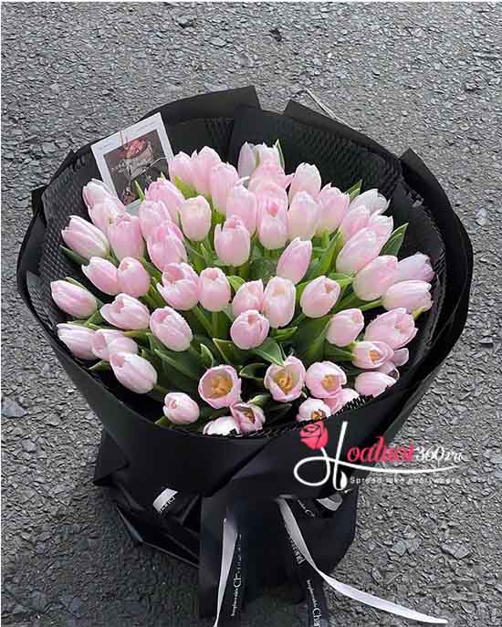 Bó hoa tulip hồng - Nhân đôi ngọt ngào