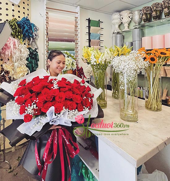 Bó hoa hồng đỏ - Gửi tiếng yêu