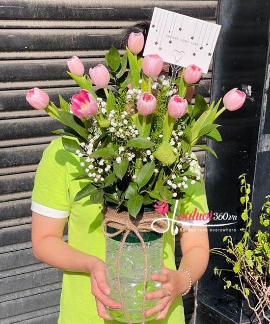 Bình hoa tulip hồng - Dream come true