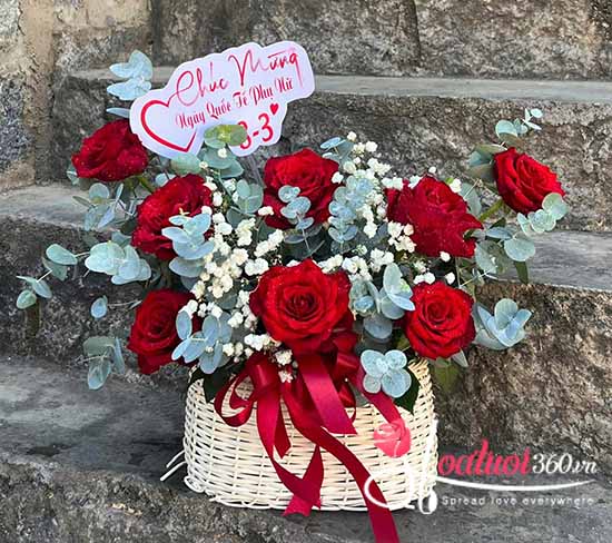 Giỏ hoa hồng đỏ - Yêu thương tặng nàng