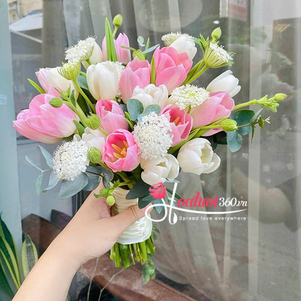 Bó hoa cưới Tulip - Chuyện đôi ta