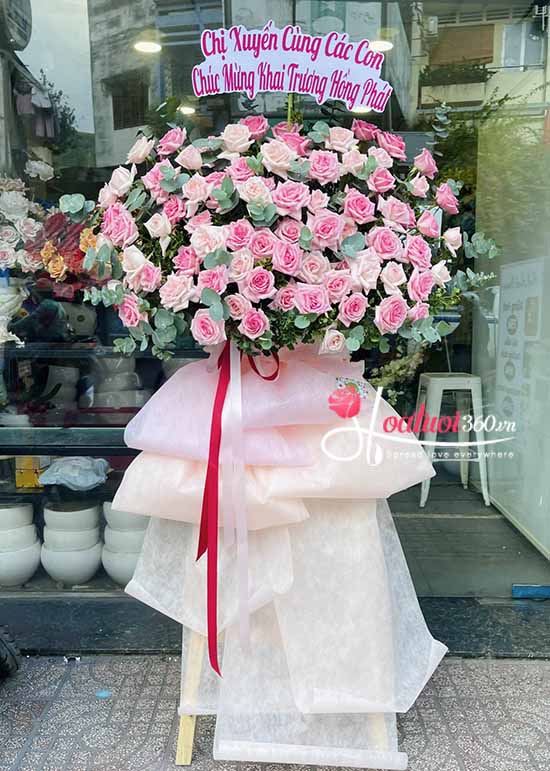 Kệ hoa khai trương - Tỏa sáng thành công