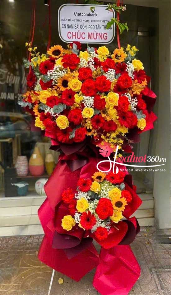 Kệ hoa khai trương - Khởi sự may mắn